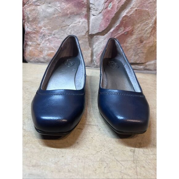 LifeStride Women's Size 10W Navy Groovy Pump Wedge Heel Faux Leather - Picture 4 of 13